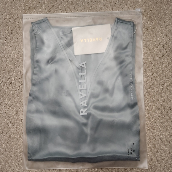 Ravella Amalfi 100% Silk Tank XS - Picture 6 of 7